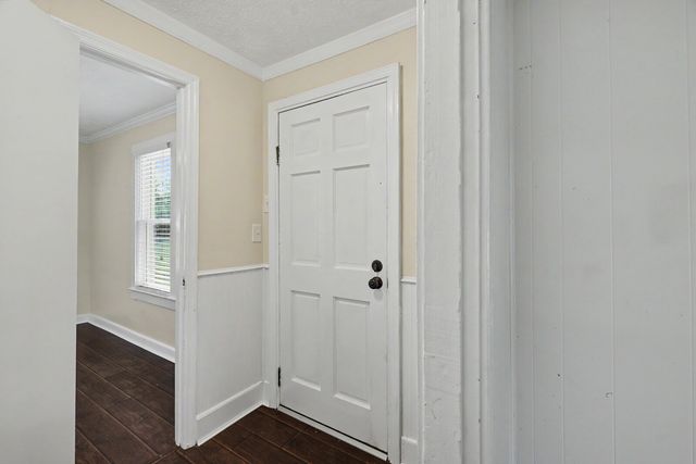 1756 Long Hollow Pike, Gallatin, TN 37066