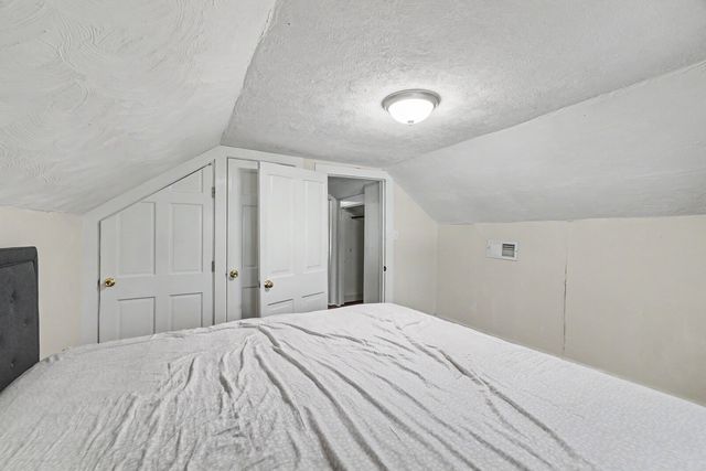 1756 Long Hollow Pike, Gallatin, TN 37066