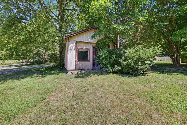 1756 Long Hollow Pike, Gallatin, TN 37066