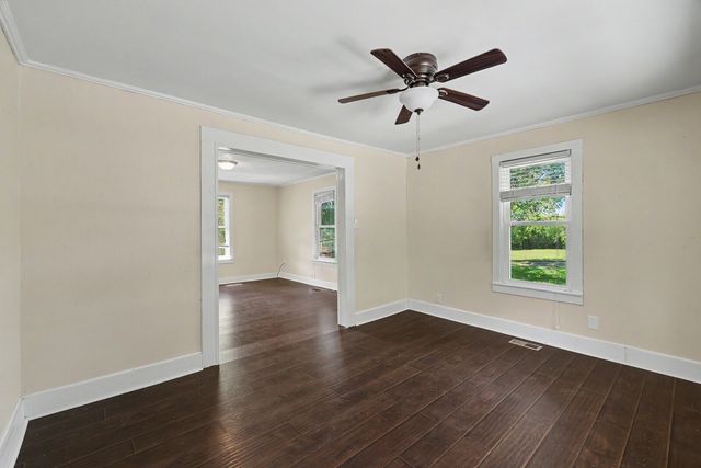 1756 Long Hollow Pike, Gallatin, TN 37066