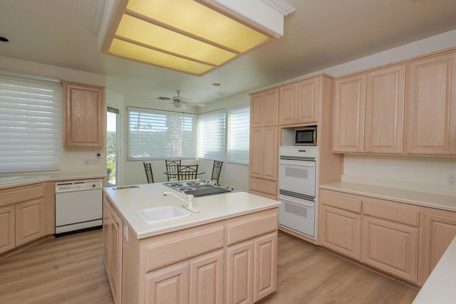 38530 Tandika Trail N, Palm Desert, CA 92211