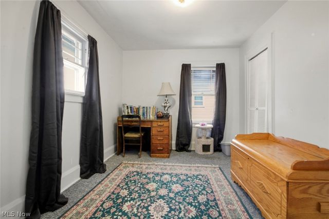 32 Como Street, Struthers, OH 44471