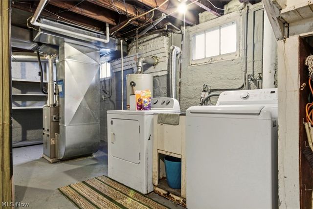 32 Como Street, Struthers, OH 44471