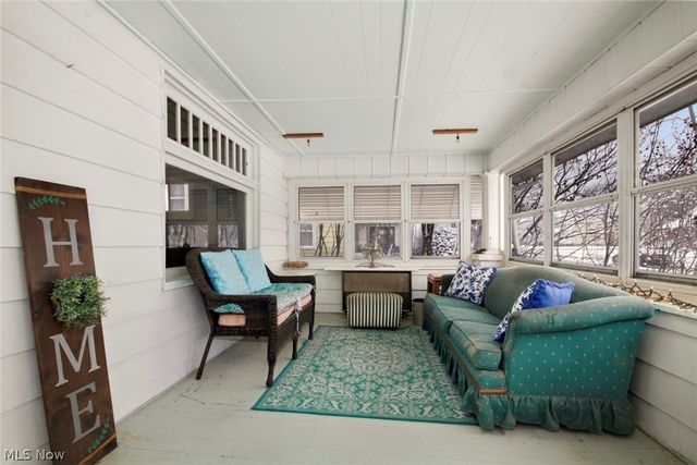 32 Como Street, Struthers, OH 44471