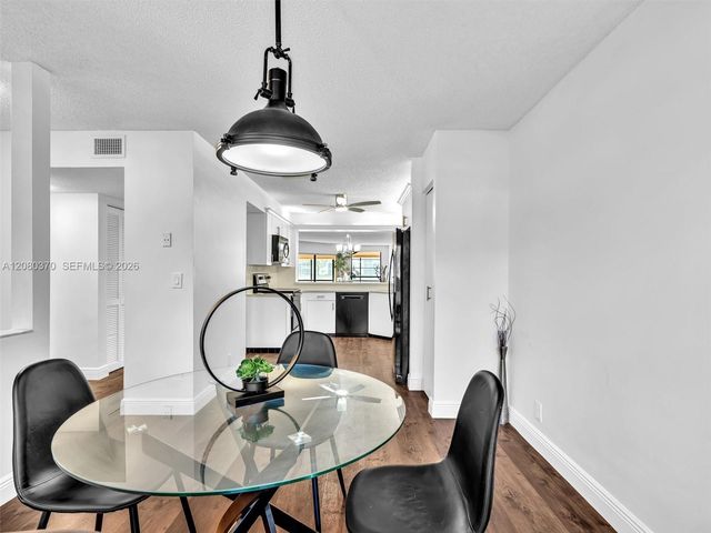 7518 Fairfax Drive 110, Tamarac, FL 33321