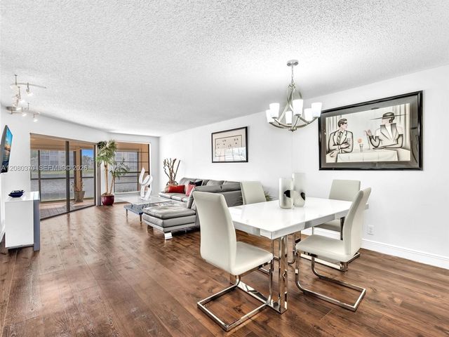 7518 Fairfax Drive 110, Tamarac, FL 33321