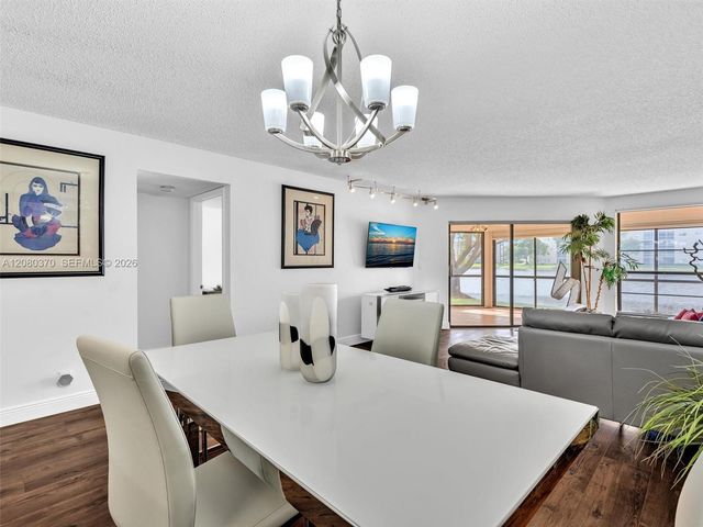 7518 Fairfax Drive 110, Tamarac, FL 33321