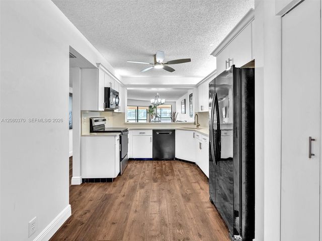 7518 Fairfax Drive 110, Tamarac, FL 33321