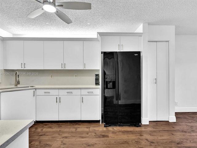 7518 Fairfax Drive 110, Tamarac, FL 33321