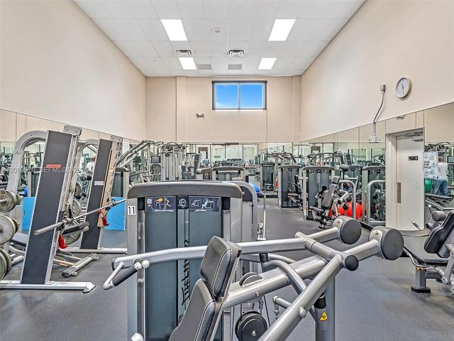 7518 Fairfax Drive 110, Tamarac, FL 33321