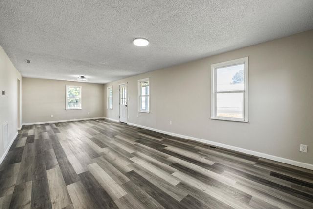 1815 Derby Street, Klamath Falls, OR 97603
