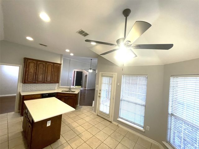 309 Oregon Trail, Argyle, TX 76226