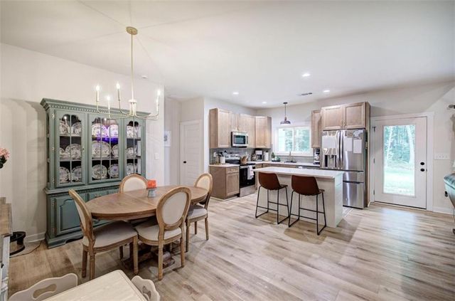 4142 Lovvorn Road, Carrollton, GA 30117