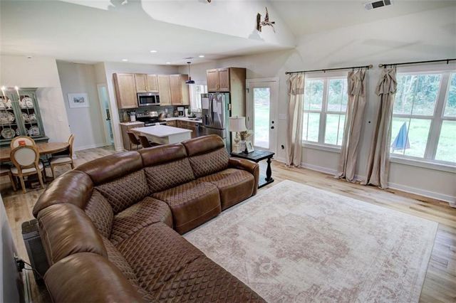 4142 Lovvorn Road, Carrollton, GA 30117