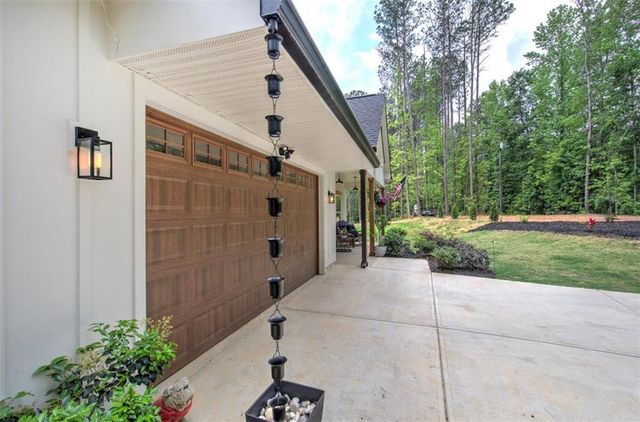 4142 Lovvorn Road, Carrollton, GA 30117