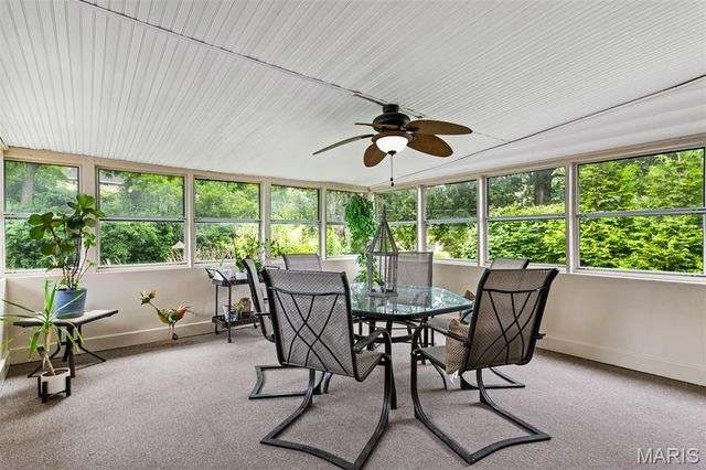 11722 Holly Springs Drive, St Louis, MO 63146