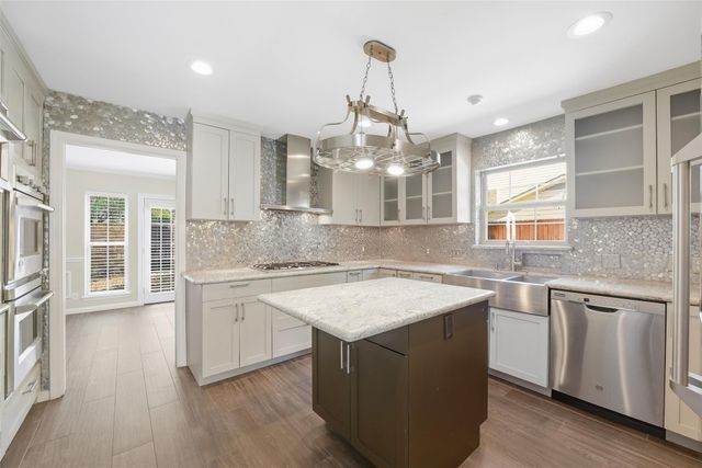 219 Big Hollow Lane, Houston, TX 77042