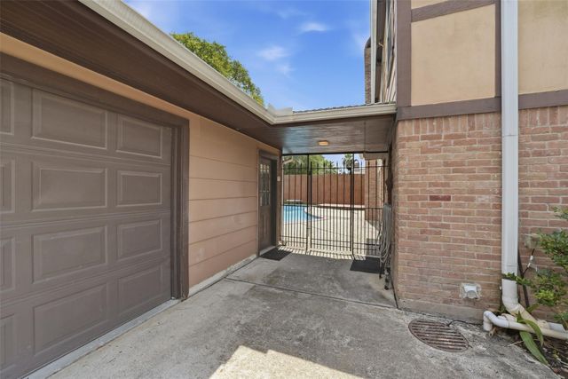 219 Big Hollow Lane, Houston, TX 77042