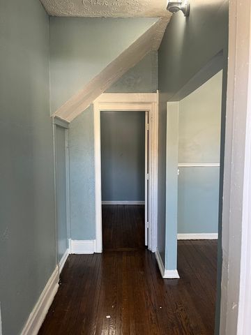 8426 S Kerfoot Avenue, Chicago, IL 60620