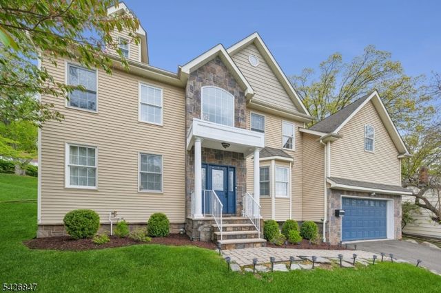 21 Winding Way, West Orange Twp., NJ 07052