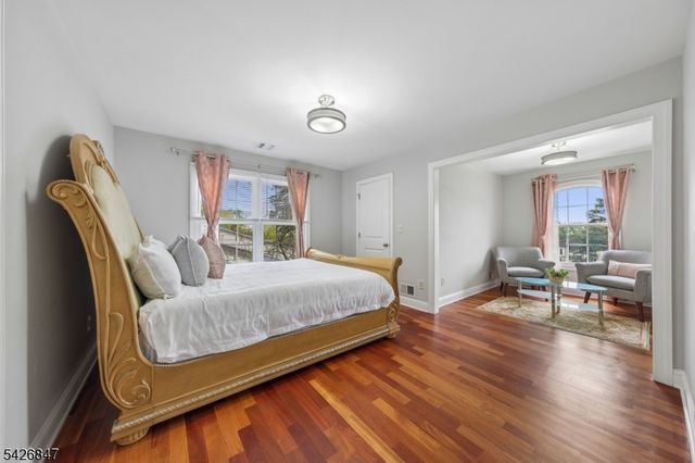21 Winding Way, West Orange Twp., NJ 07052