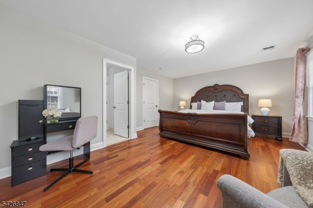21 Winding Way, West Orange Twp., NJ 07052