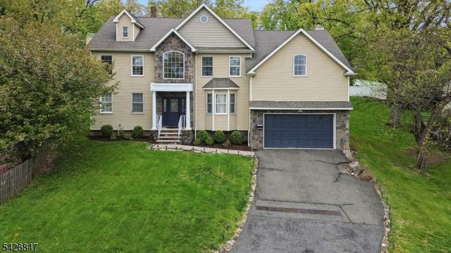 21 Winding Way, West Orange Twp., NJ 07052