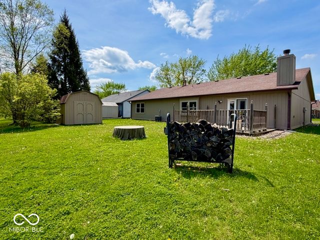 8221 Rob Lane, Indianapolis, IN 46237