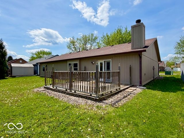 8221 Rob Lane, Indianapolis, IN 46237