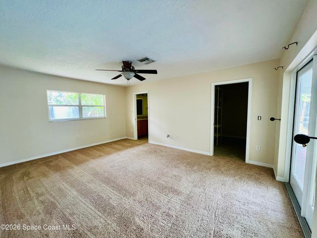 618 Hibiscus Trail W, Melbourne Beach, FL 32951