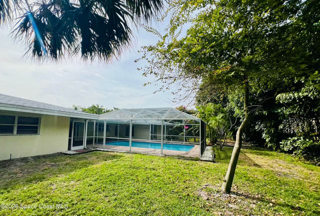 618 Hibiscus Trail W, Melbourne Beach, FL 32951