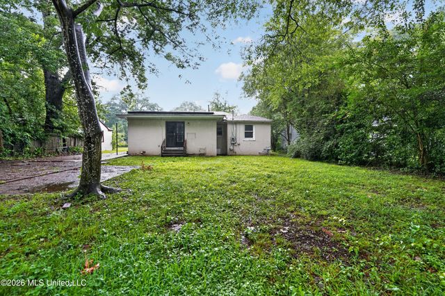 305 Broadmoor Drive, Jackson, MS 39206