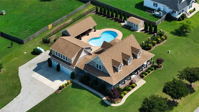 103 E Point Estates CT, Knotts Island, NC 27950