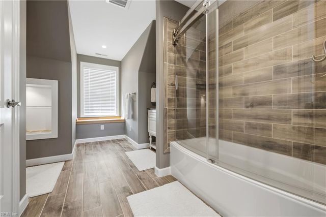 103 E Point Estates CT, Knotts Island, NC 27950