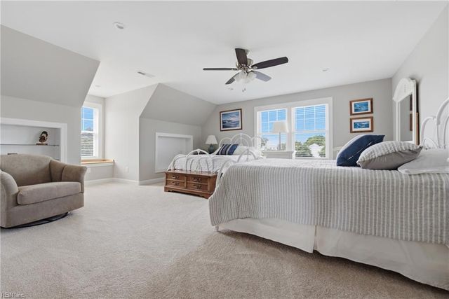 103 E Point Estates CT, Knotts Island, NC 27950