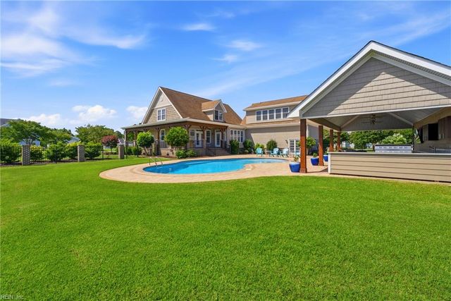 103 E Point Estates CT, Knotts Island, NC 27950