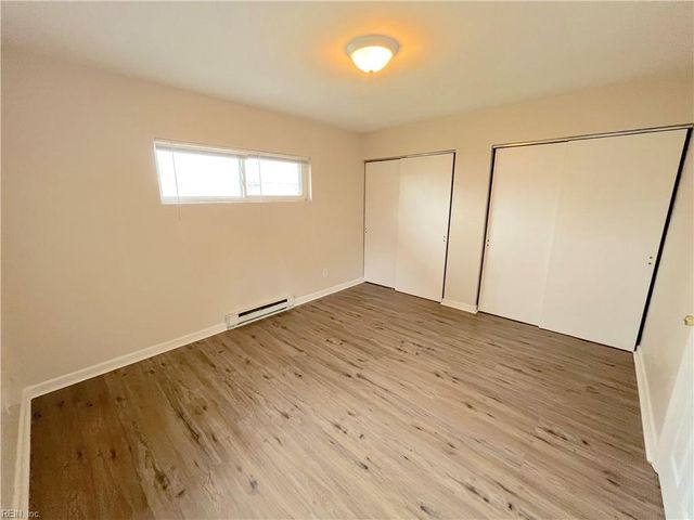 1126 Sparrow Rd Apt 11, Chesapeake, VA 23325