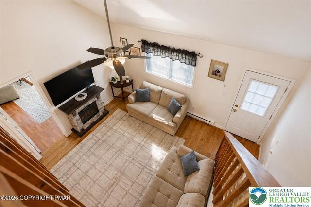 53 Barren Road, Price Twp, PA 18302