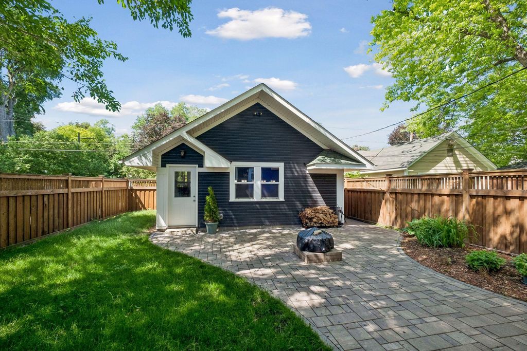 358 Cretin Avenue S, Saint Paul, MN 55105 — photo 2