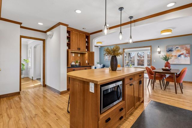 4316 Glencrest Road, Golden Valley, MN 55416