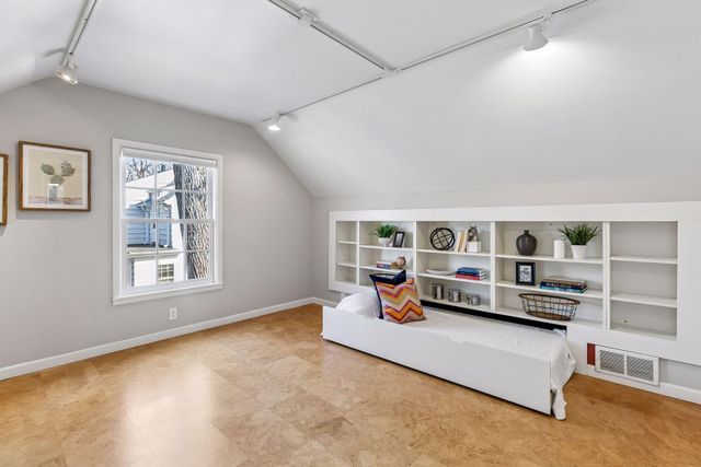 4316 Glencrest Road, Golden Valley, MN 55416