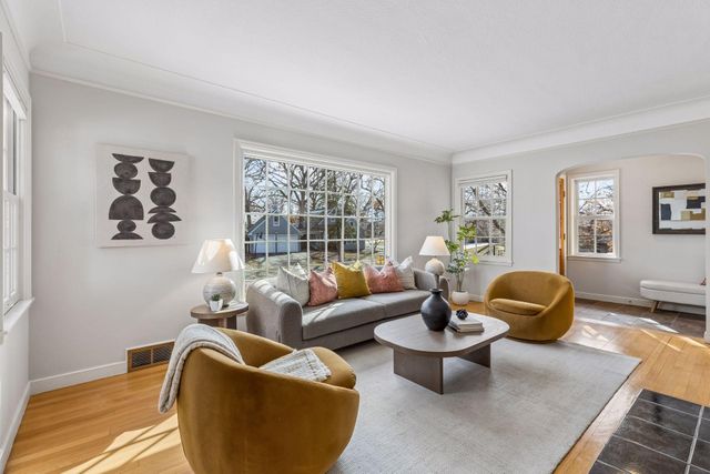 4316 Glencrest Road, Golden Valley, MN 55416