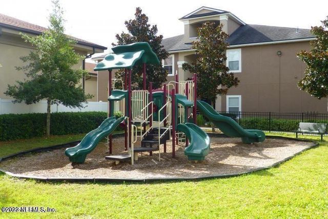 9505 ARMELLE Way 3, Jacksonville, FL 32257