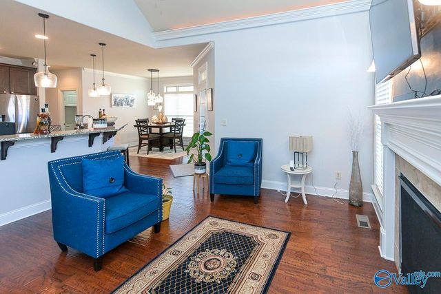 123 Forest Ridge Drive, Huntsville, AL 35806