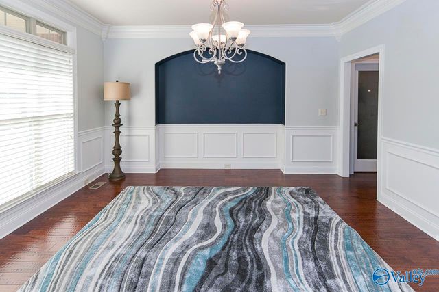 123 Forest Ridge Drive, Huntsville, AL 35806