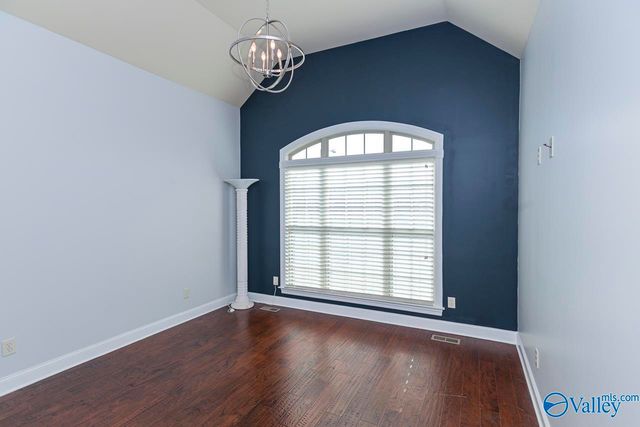 123 Forest Ridge Drive, Huntsville, AL 35806