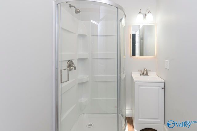 123 Forest Ridge Drive, Huntsville, AL 35806