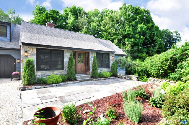 27 Sally Burr Road, Litchfield, CT 06759