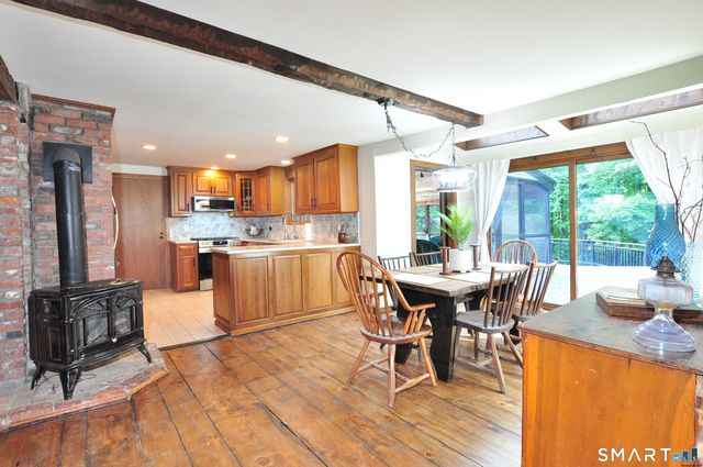 27 Sally Burr Road, Litchfield, CT 06759