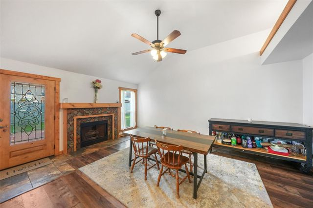 929 N Rivershire Drive, Conroe, TX 77304